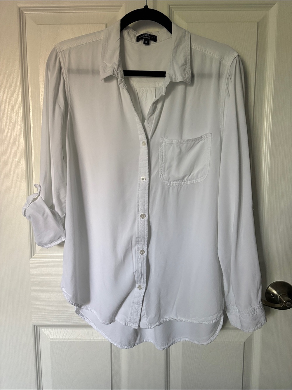 Velvet Heart White Button-Front Women's Shirt